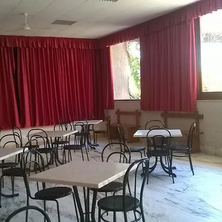 Hostel Mergellina Aig Neapel