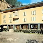 Mergellina Aig Auberge de jeunesse *