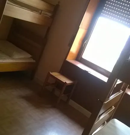 Mergellina Aig אכסניה *